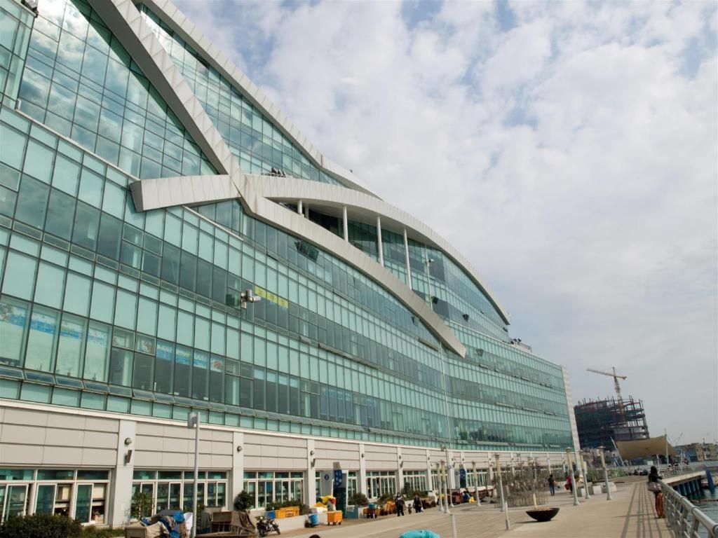 The Port Hotel Пусан Экстерьер фото