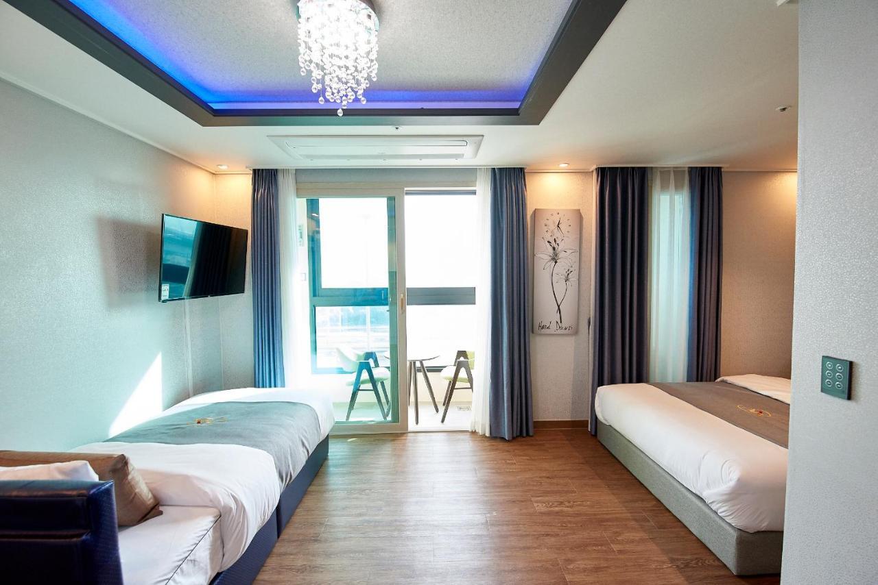The Port Hotel Пусан Экстерьер фото